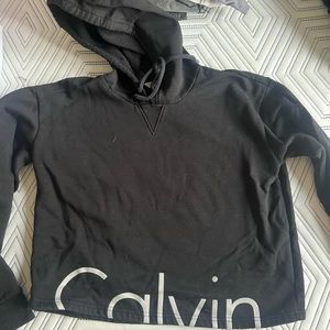 Cropped Calvin Klein hoodie